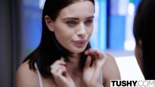 Lana Rhoades análba dugva