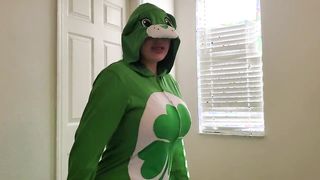 18 éves cosplayes hatalmas seggű latina tini