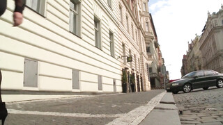 Nagy kannás csajok hármasban dugnak
