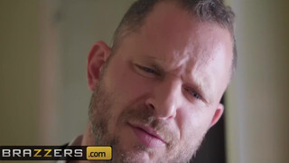 Brazzers - Honey Gold a dögös félvér lány