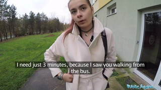 Public Agent - Orosz diák kiscsaj benne van a szexben