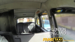 FakeTaxi cuki göndör csoki csajszi nagyon jól baszható