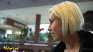 Eva Black a magyar ex pornósztár visszatért - Mature.nl