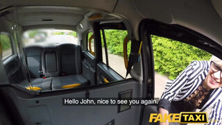 Fake Taxi - Tanya Virago meglovagolja a pélót