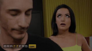 Brazzers - Zuzu Sweet-et análba reszeli a Barista pasi