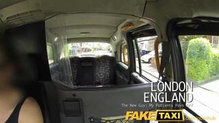 FakeTaxi - Victoria Summers közösül a hátsó ülésen