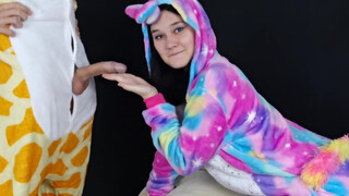 Kate Koss - Cosplayes kiscsaj kárót szop