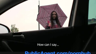 PublicAgent - nem is gondolnád mekkora mellei vannak