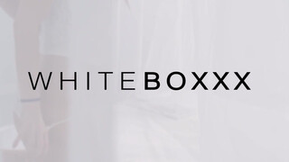 WhiteBoxxx - Bunny Love a vékony magyar kreol hölgyemény