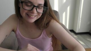 Csintalan tini könyvmoly tanul anatómiát egy igazi nagy faszon! 18 éves