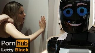 Nyilvános szopás és beleélvezés a plázában - Letty black