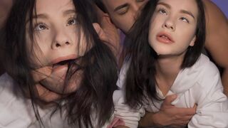 Extrém spriccelős orgazmus - 18 éves tini durván szétbaszva kemény kutyapózban - matty mila perez